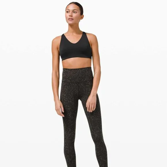 NWT Lululemon In Alignment Racerback Bra - Black - Picture 3 of 5